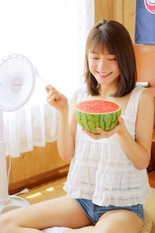 楼下的房客电影